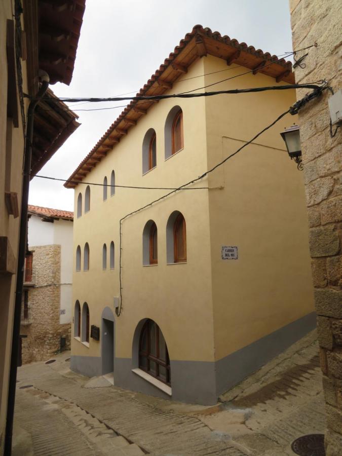 Meson La Lonja Hotel Herbes Exterior foto